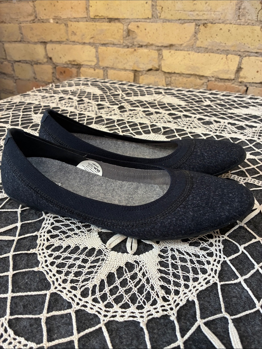 Allbirds Natural Black Tree Breezers Flats, 10